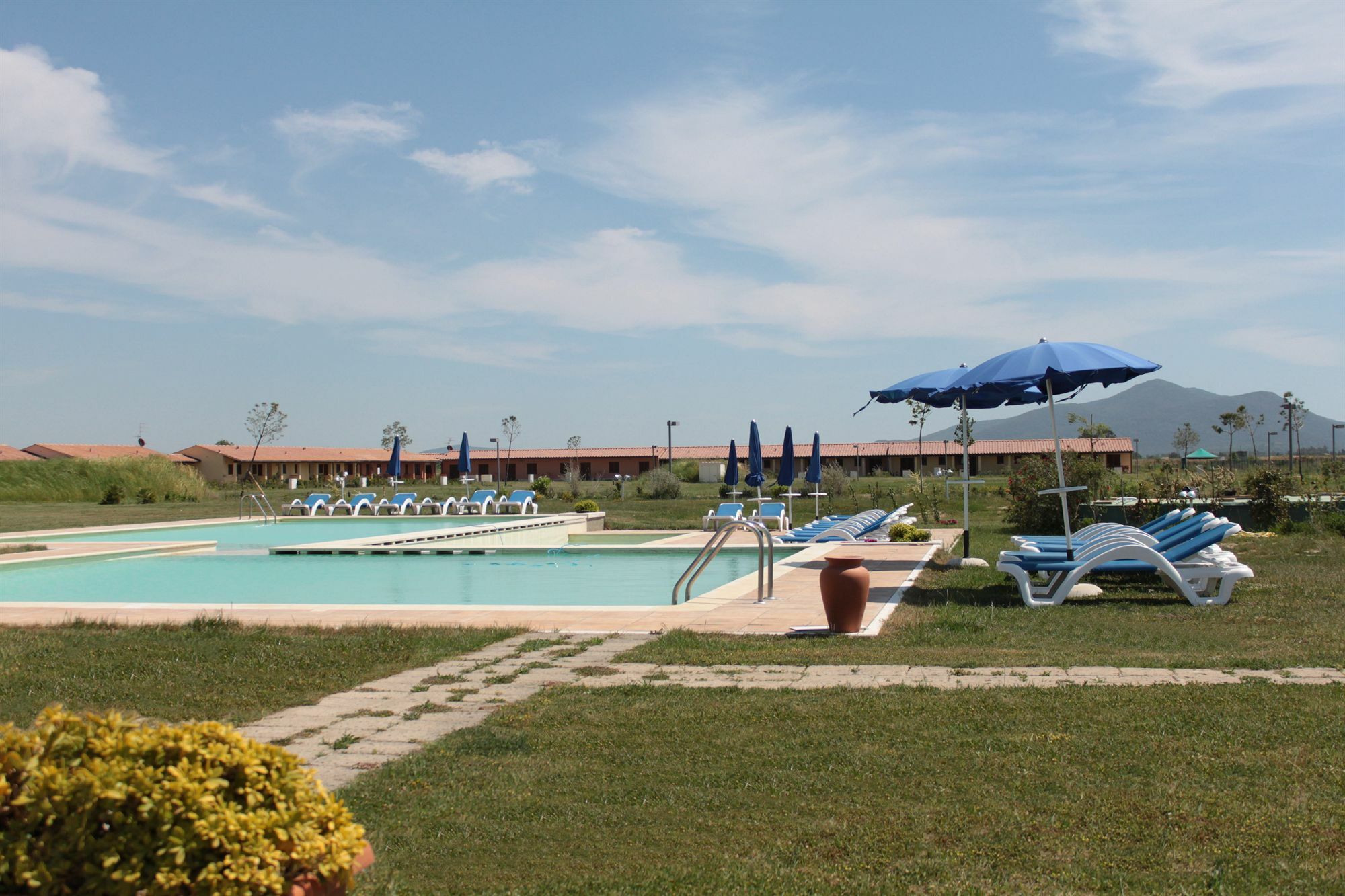 Residenza Principina Aparthotel Principina Terra Exterior photo